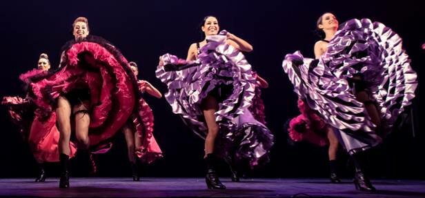 french-cancan-palace2